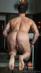 Some booty for your tuesday