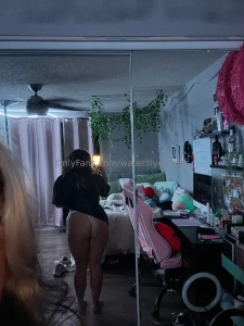 Mirror so i can see your face while you give me backshots part 1