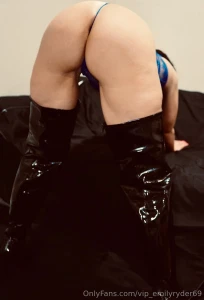 Bombshell in blue part 4