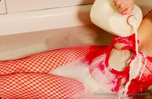 Another milk bath monday 6 pics