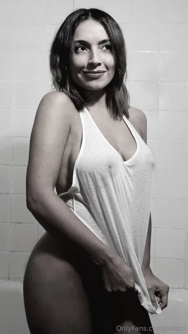 Hot shower a las 22hrs part 3 