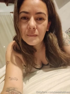 What would you like to see on my profile what content do you like most