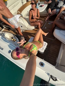 Boat w the crew hagensmith averypoppinga alainachacon