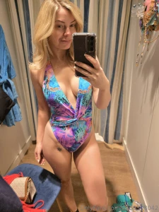 Vacation booked shopping for swimsuit in a snow storm loll i m the