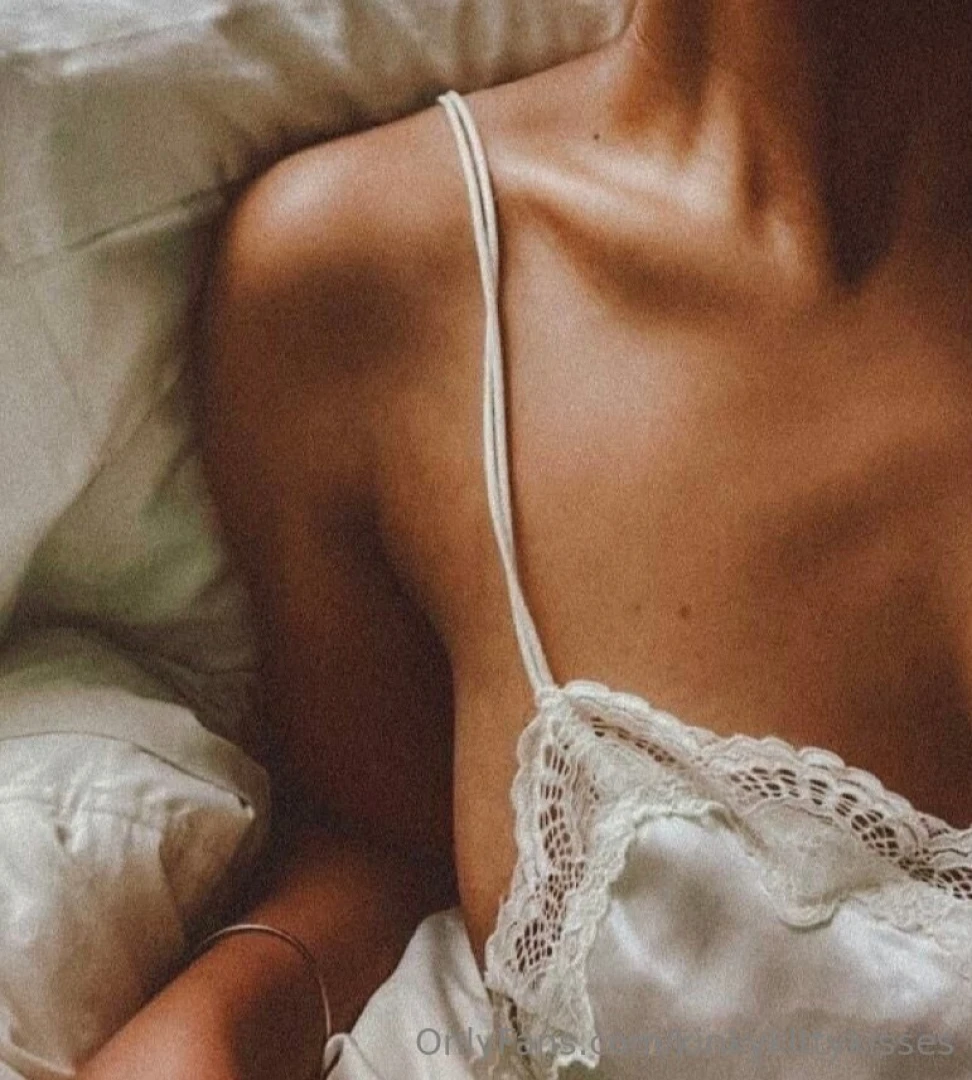 Goodnight kitty xo part 1 