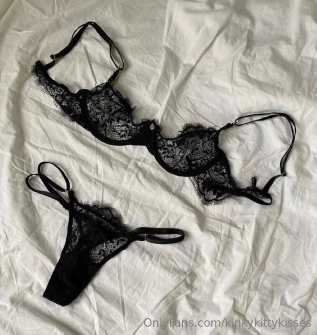 Just a reminder my lovelies that one of my standout offers is my used 