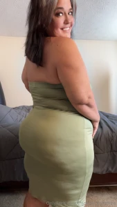 Next show for sale is me stripping out and talking nasty and squirting part 2