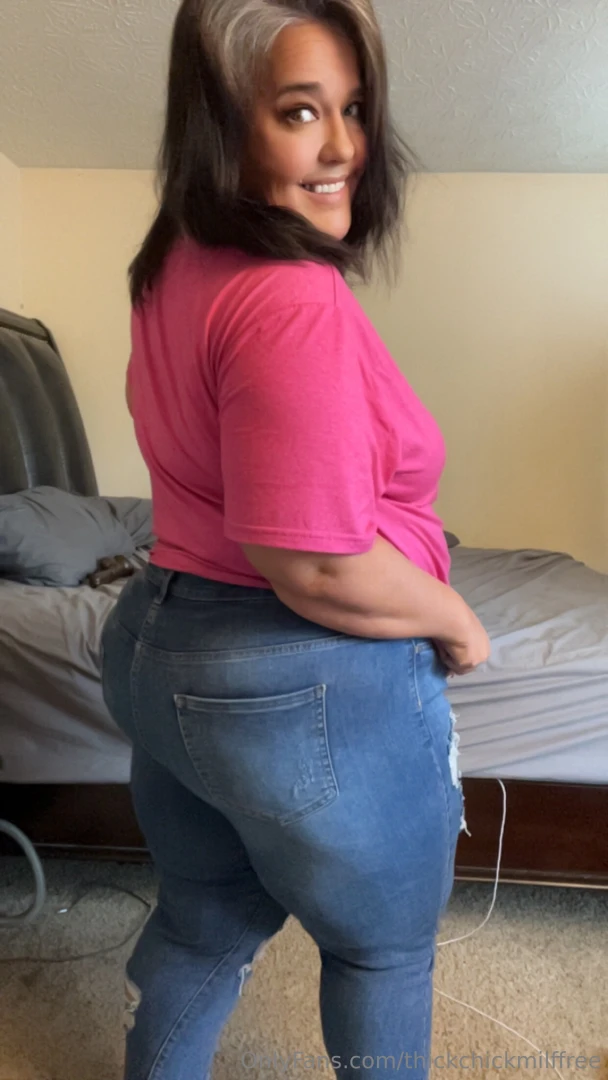 Join my page thickchickamy text me 614-597-8494 part 5 