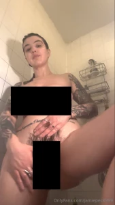 Hey babe let s take a sexy shower together watch as i soap up my huge part 1