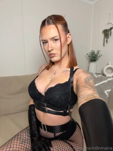 Latex makes me feel unstoppable and you look very breakable part 1