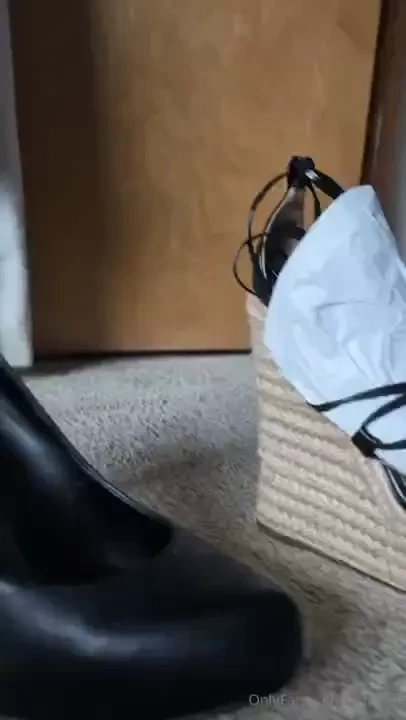 Love heels looking for a custom thinking about a custom reach out let 