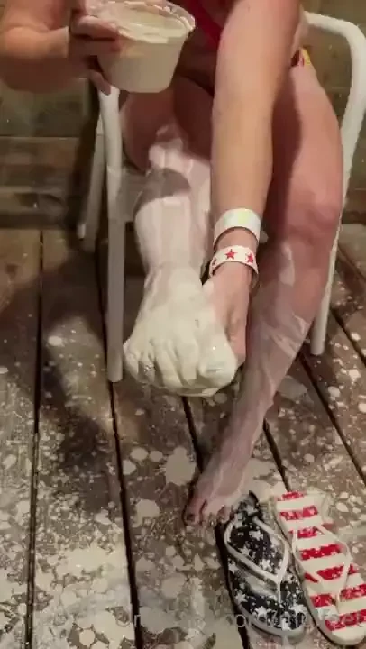 Would you cover me in mud and rub it all over 