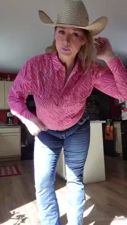 You can snag the whole naughty album now on my vip mplfeet_vip saddle 