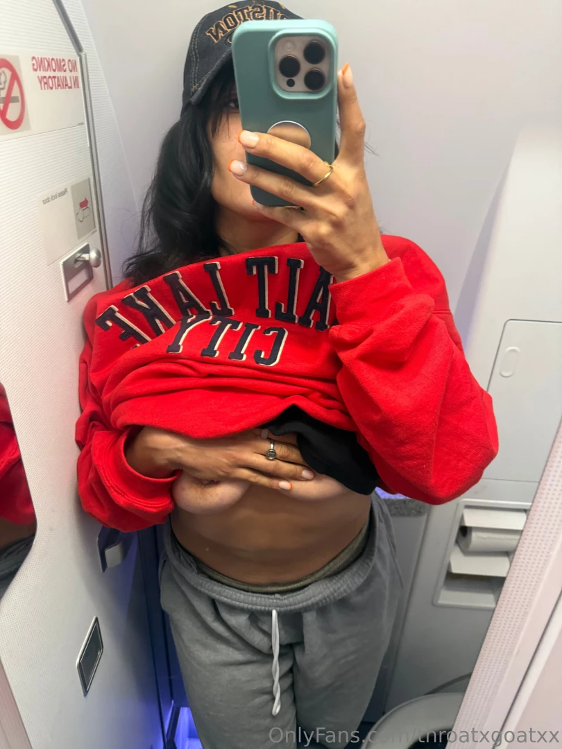 Morning from this black goat instead of sheep bahghhh 