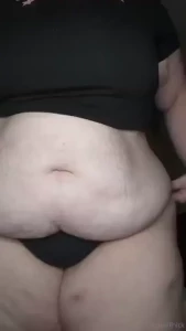 I love showing off my bod part 3