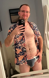 I occasionally take photos without my cock exposed but what s the