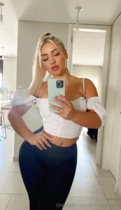 Lovelynathy has a courageous attitude facing challenges with a smile