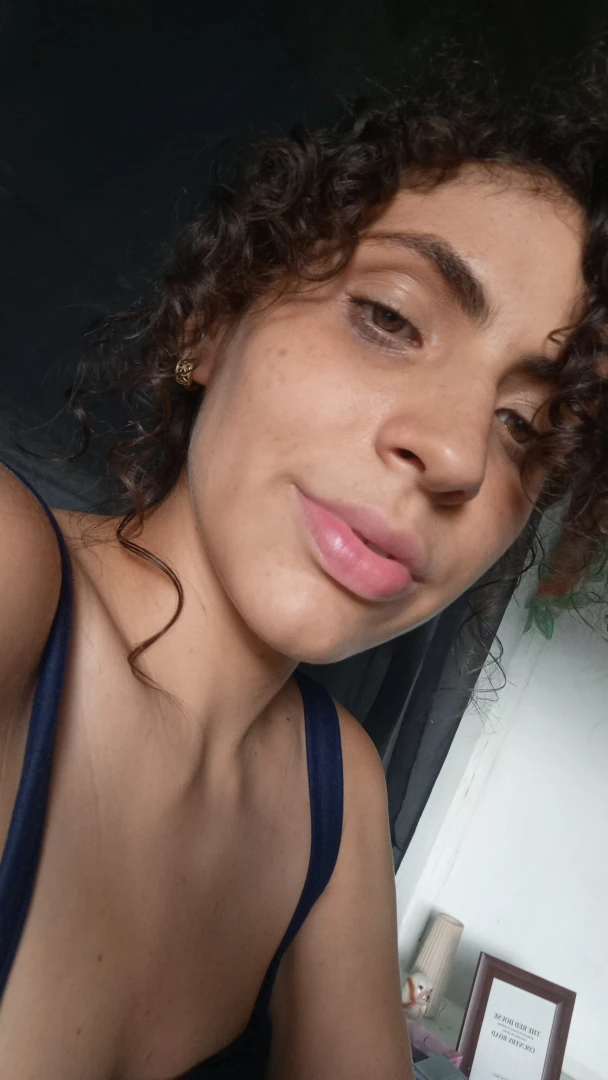 Verenaisnerdy she is a very adaptable person able to adjust to any 