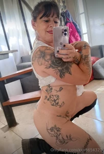 Valeri000 nbsp enfermera madura que le gusta tocarse y jugar con el part 1