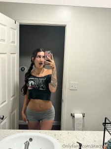 Guys i love you and can t wait to go live in a few days yippee gonna