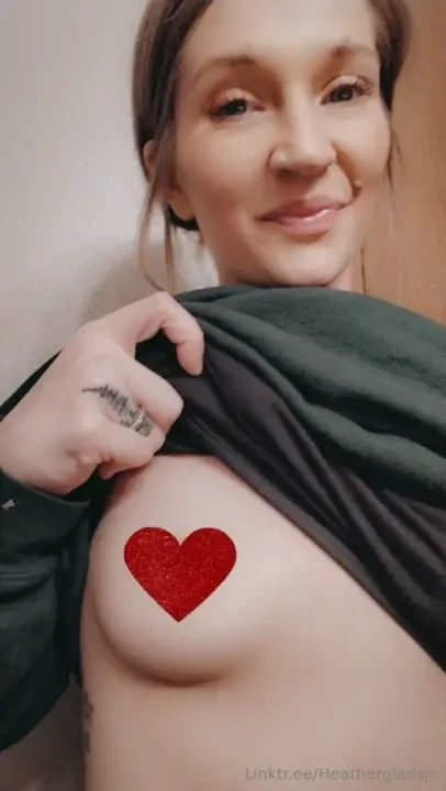 Check your dms and let s play 