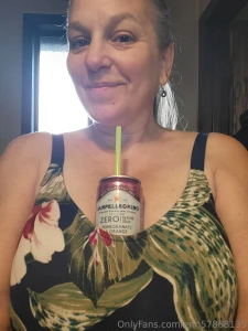 When you need both hands to get ready in the morning sometimes those