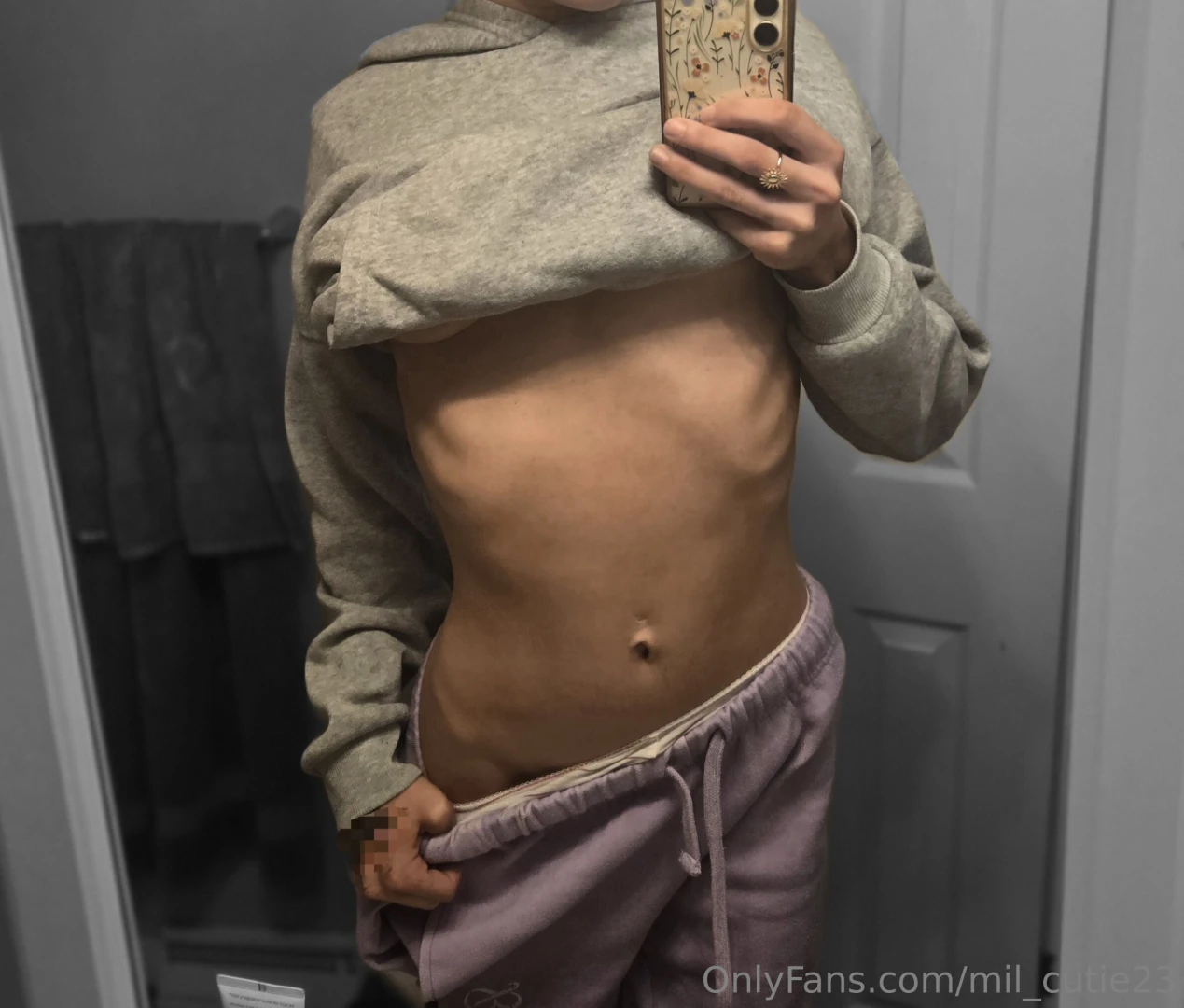 Petite up top filthy at heart 