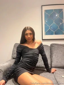 I felt too pretty in this but i had to ruin it later any guesses how