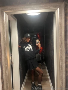 Bet you re wondering what s under this hoodie dare you to ask