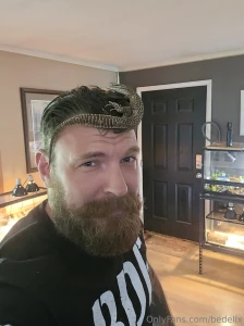 Say hello to mongo a yellow ackike monitor lizard he likes to climb as