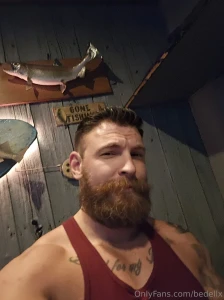 Out to eat with a buddy that i haven t seen in a long time