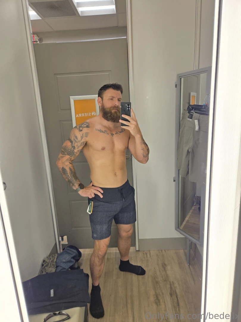 Went and tried on and bought some new shorts today what ones are the 