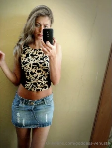 There was a time when your mommy had blonde hair what do you think