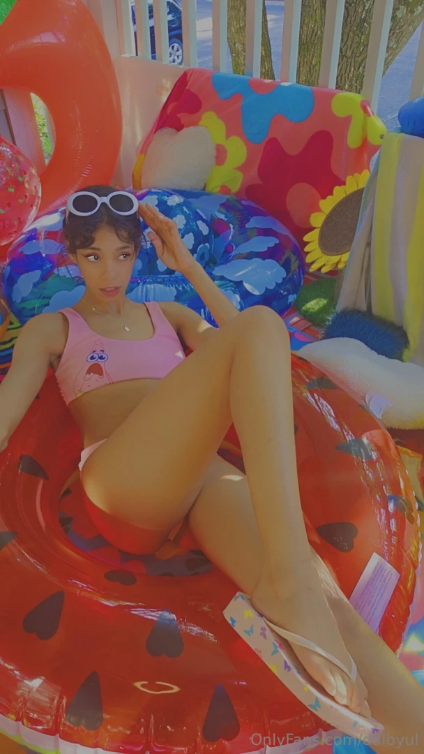 Happy summer darlings new masturbation video js still available until 