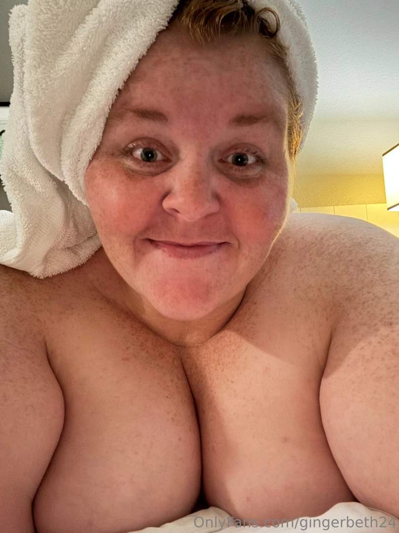 Having a great birthday weekend with my kids miss you guys 