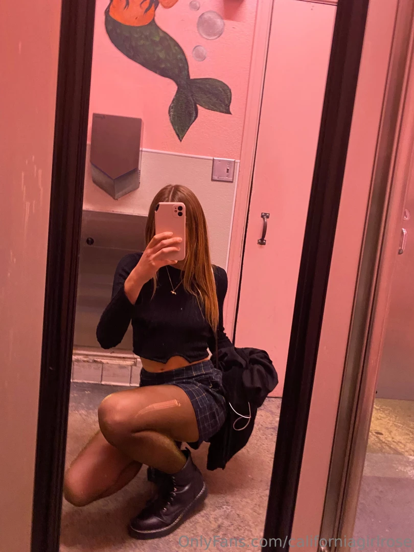 Go out with me 