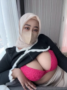 You know they d feel even better pressed up against you