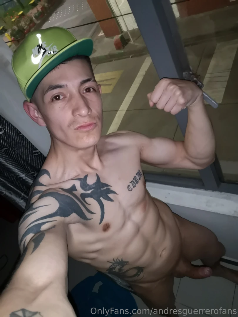 Mi culo o mi verga tu elijes o se la doy a los vecinos part 1 