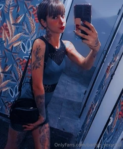 I m an elegant and daring lady don t you believe it daddy