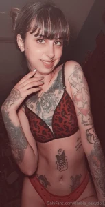 I really want to play a sensual game with you