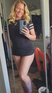 I caught a bug this weekend and i m super sick probably down for the