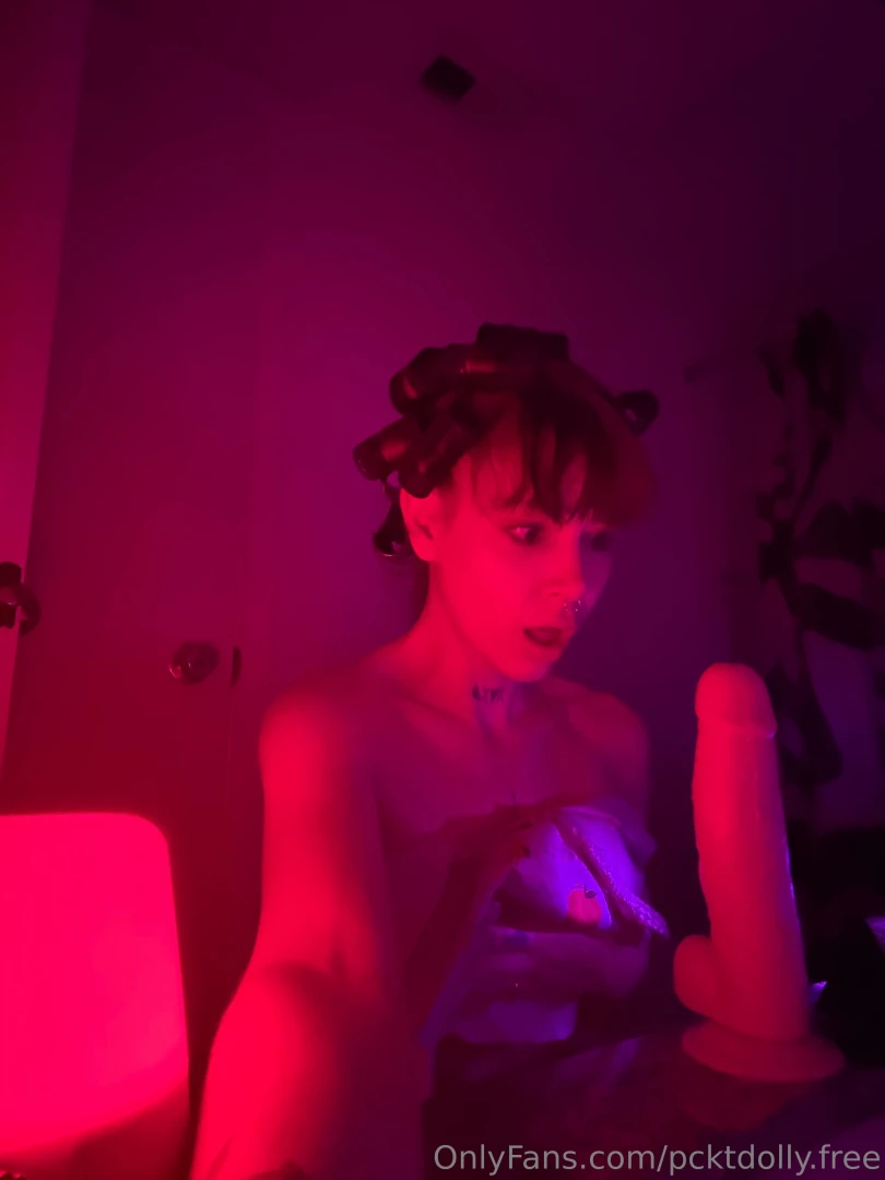 Don t miss the valentines promo special over at my paid page pcktdolly 