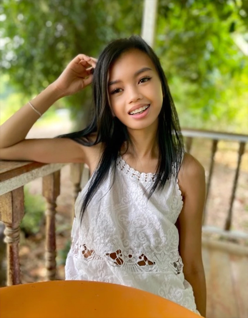 Over 400 pictures - over 120 videos only for 7 days 50 discount https 