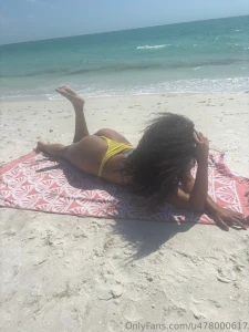 Fun day at the beach do you think you can help me get my back