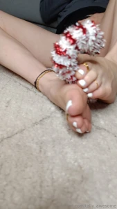 Lovely little christmass gift for you guys enjoy my toes hope you re part 2
