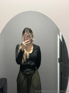 In the gym just workin on my fitness part 1