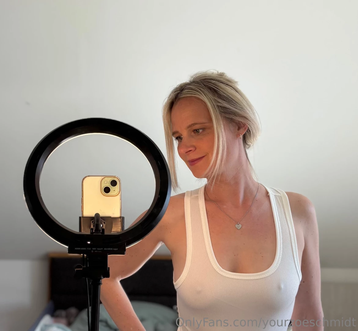 Your therapist will flirt with your mind before i even touch your skin part 1 