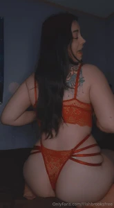 Happy hump day here s some booty part 2