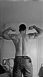 Cum worship these muscles part 2