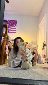 Did yall miss the mirror pics part 1